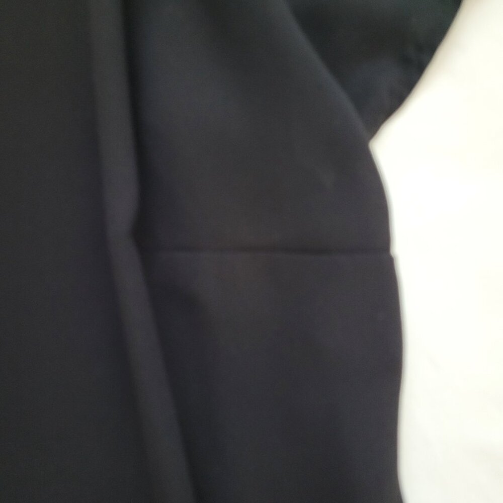 Torrid Women's Shear Black Flutter Short Sleeve Blouse Size 1 - Picture 5 of 10